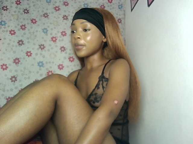 YumTam live cam preview