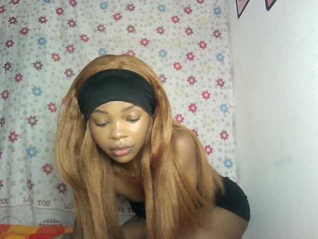 YumTam live webcam show