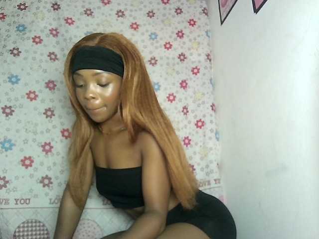 YumTam live webcam show