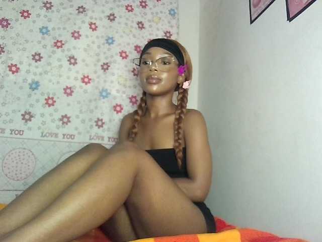 YumTam live cam on BongaCams