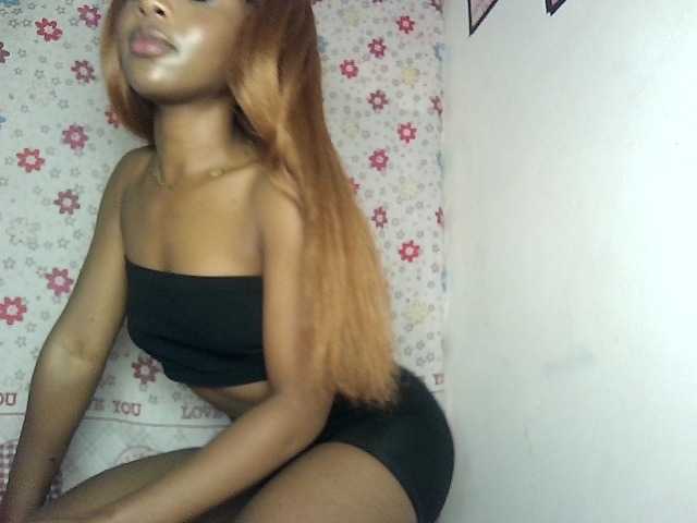 YumTam live cam on BongaCams