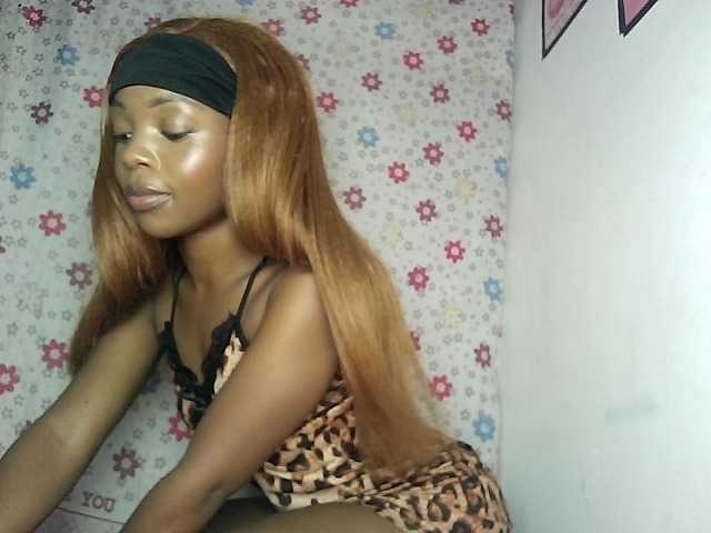 YumTam live webcam show
