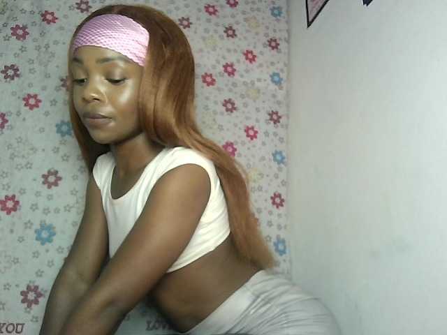YumTam live cam on BongaCams