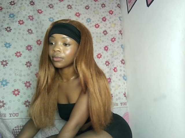 YumTam live webcam show