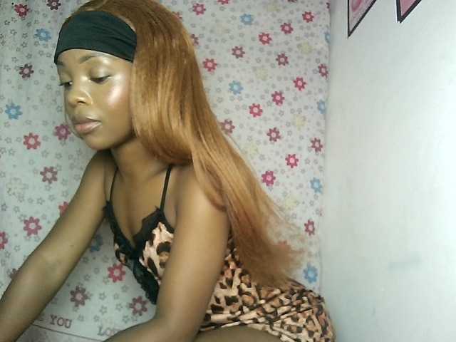 YumTam live webcam show