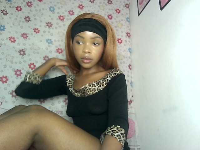 YumTam live webcam show