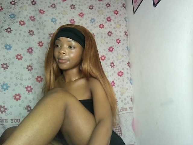YumTam live webcam show