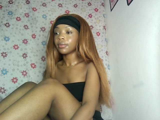 YumTam live webcam show