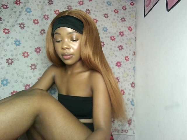 YumTam live webcam show