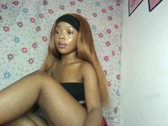horny chat YumTam