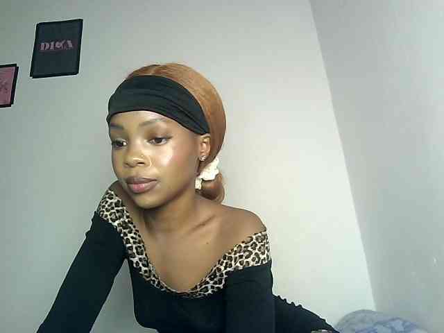 Model: YumTam