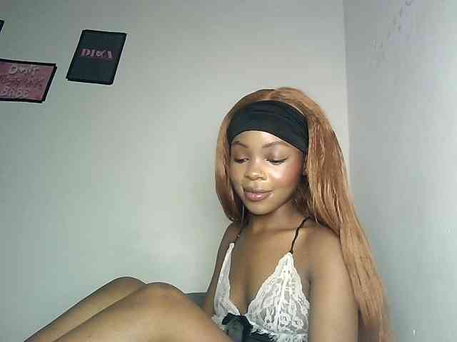 YumTam Live Webcam on BongaCams