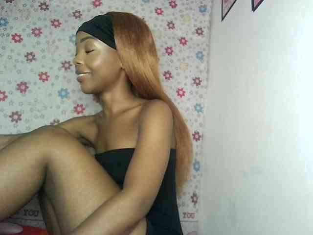 YumTam Live Webcam on BongaCams