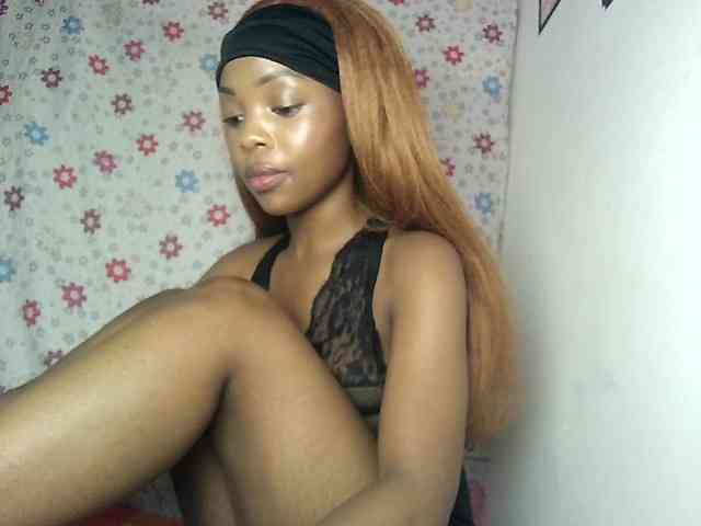YumTam Live Webcam on BongaCams