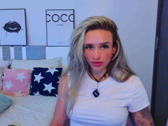 sofiaborton webcam