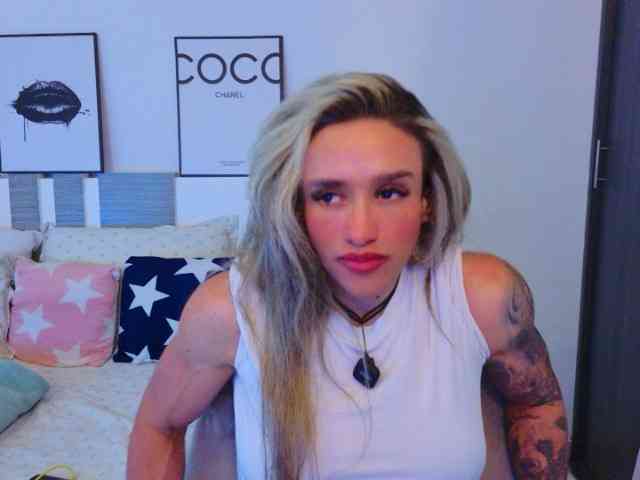 sofiaborton webcam