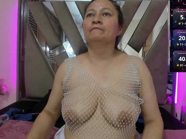 lilith-torres live cam on BongaCams