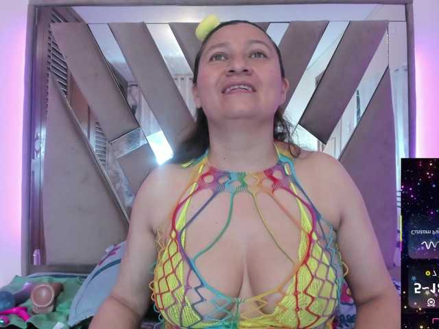 lilith-torres live cam on BongaCams