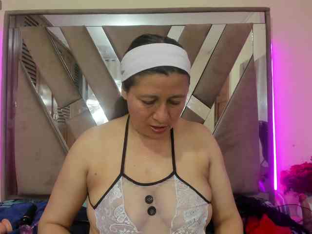 lilith-torres webcam