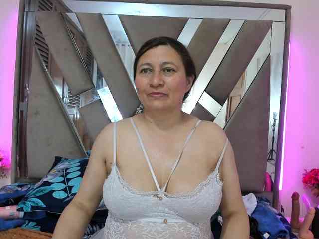 lilith-torres webcam