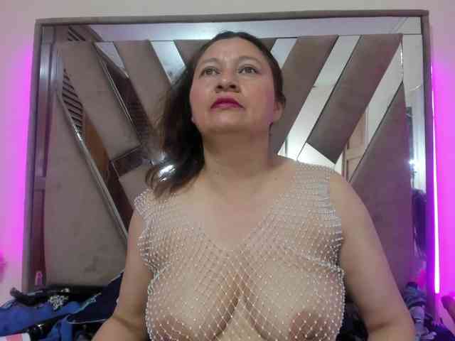 lilith-torres webcam