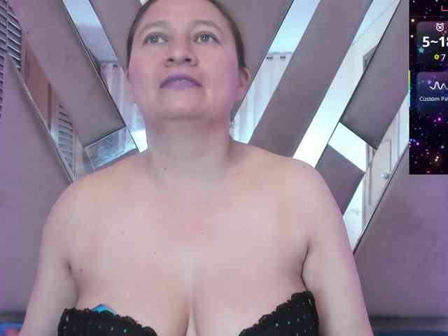 lilith-torres webcam