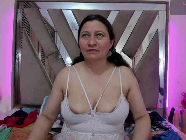 lilith-torres webcam