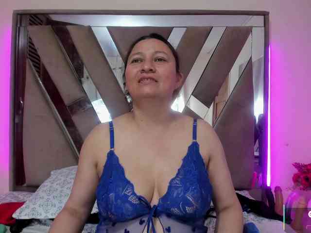 lilith-torres webcam