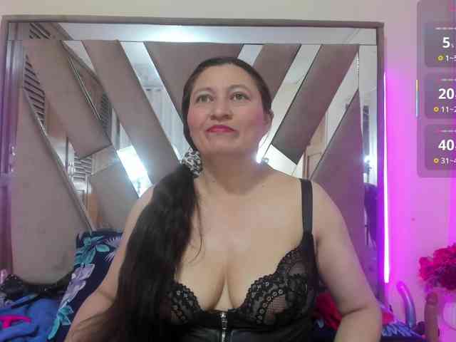 lilith-torres webcam