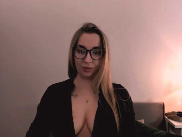 AriaBeauty