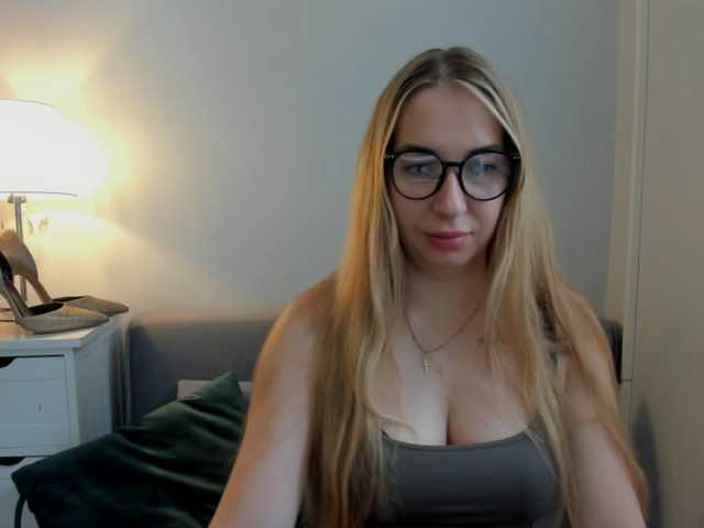 AriaBeauty live cam on BongaCams