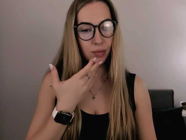 AriaBeauty live cam on BongaCams