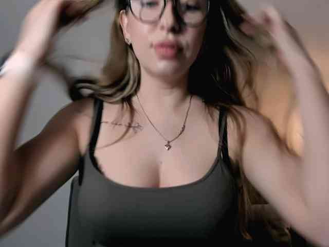 AriaBeauty webcam