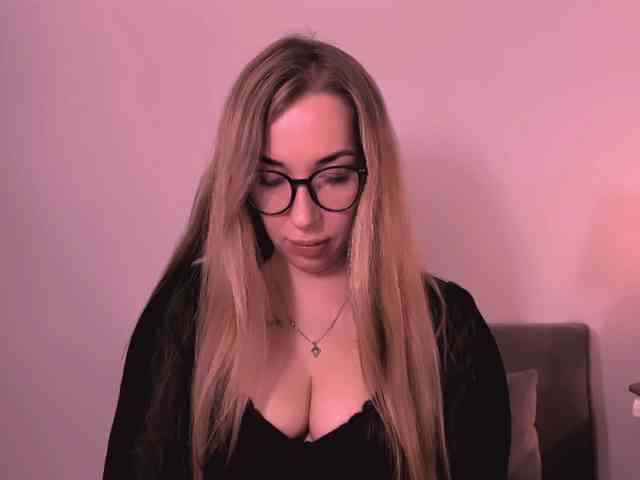 AriaBeauty webcam