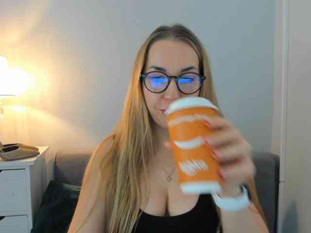 AriaBeauty AriaBeauty