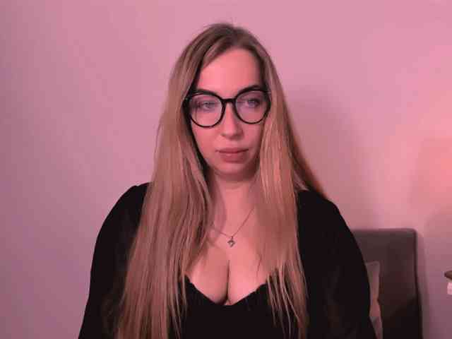AriaBeauty webcam