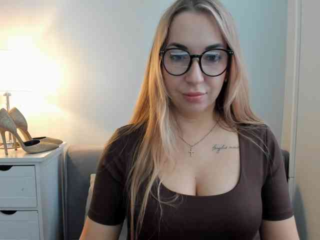 AriaBeauty webcam