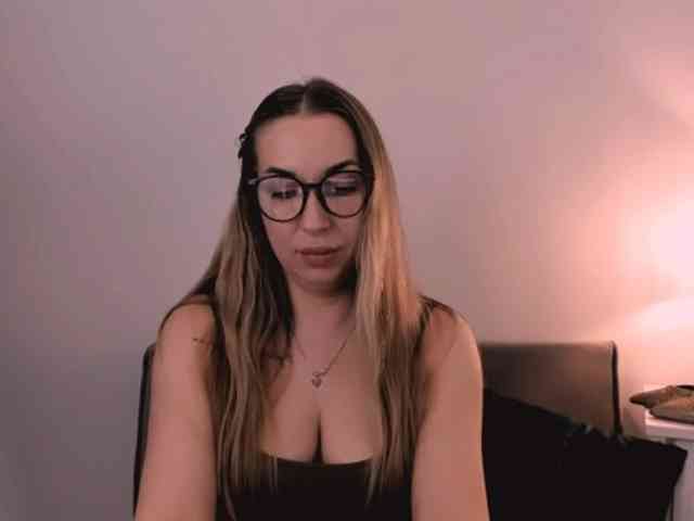 AriaBeauty webcam