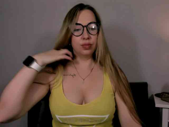 AriaBeauty webcam