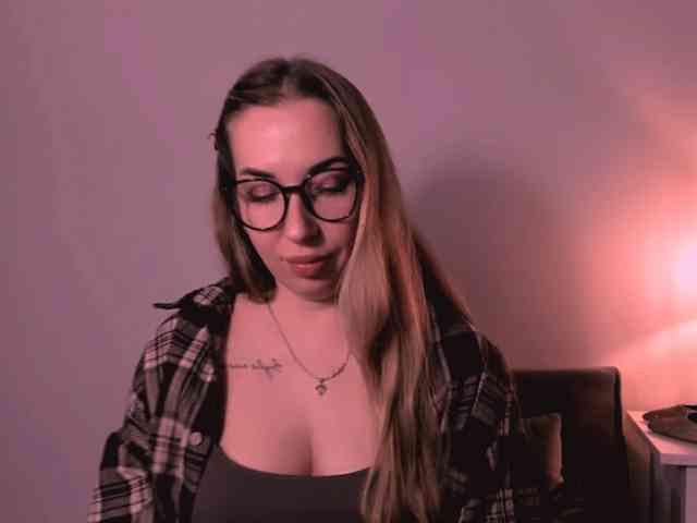 AriaBeauty webcam
