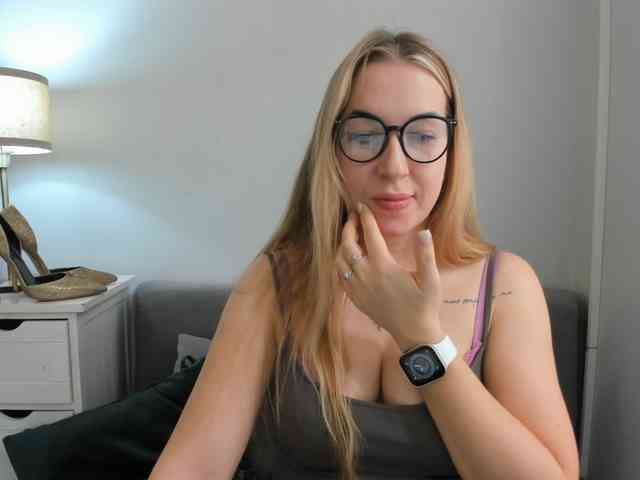 AriaBeauty webcam