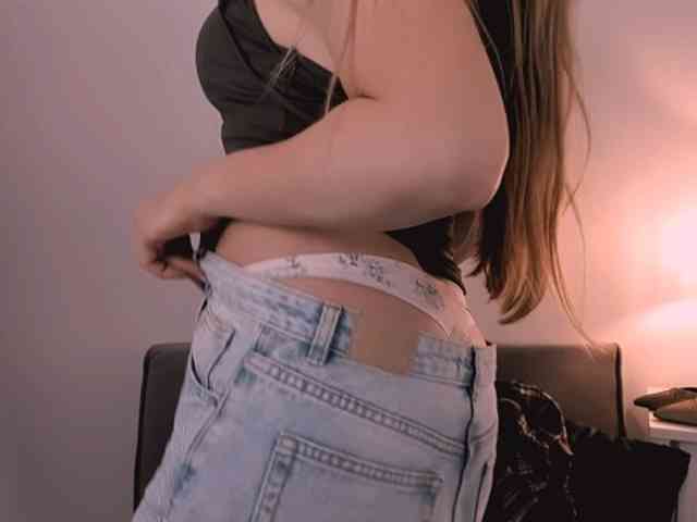 AriaBeauty webcam