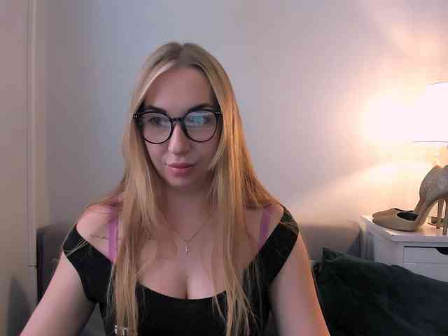 AriaBeauty webcam