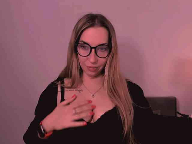 AriaBeauty webcam