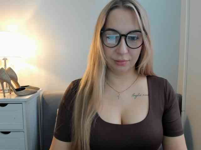 AriaBeauty webcam