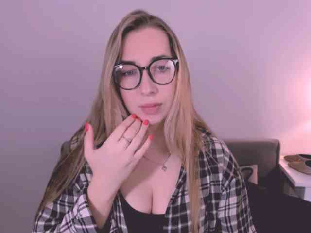 AriaBeauty webcam