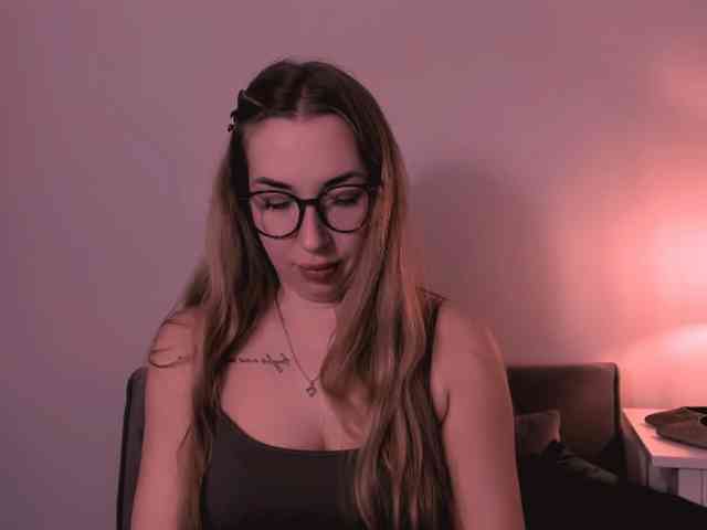 AriaBeauty webcam