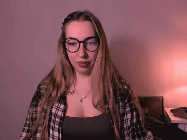 AriaBeauty webcam