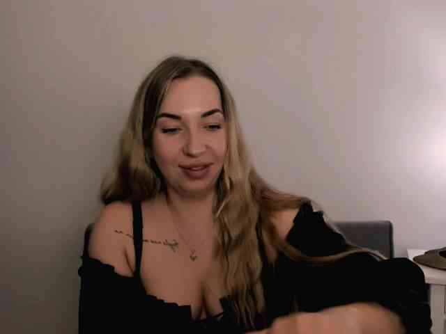 AriaBeauty webcam