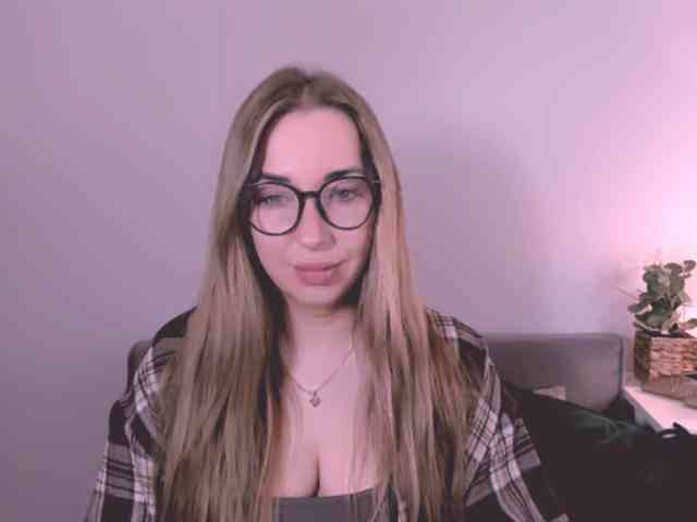 AriaBeauty webcam
